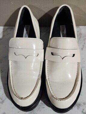 Steve Madden Lotto Chunky Cream & Black Loafers Size 7.5